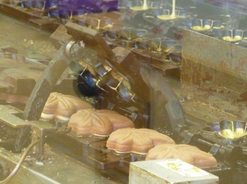 16 - Machine pour fabriquer les Momiji-manjû