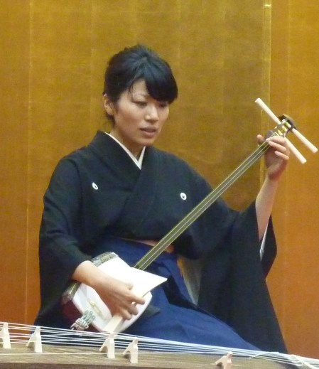 18 - Festival de l'Université d'art de Tokyo - Joueuse de shamisen