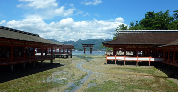 21 - Itsukushima jinja