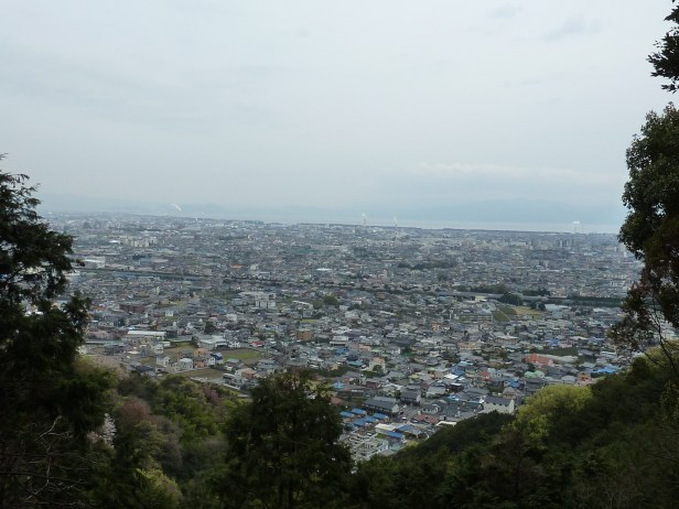 35 - Panorama sur la ville de Fuji