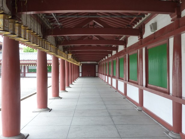 6 - Couloirs extérieurs