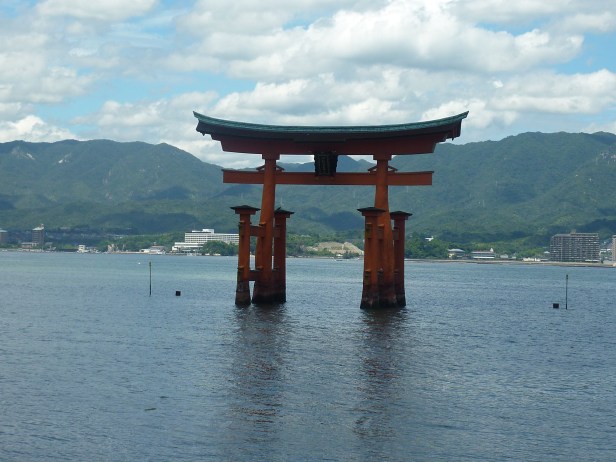 9 - Torii d'Itsukushima jinja