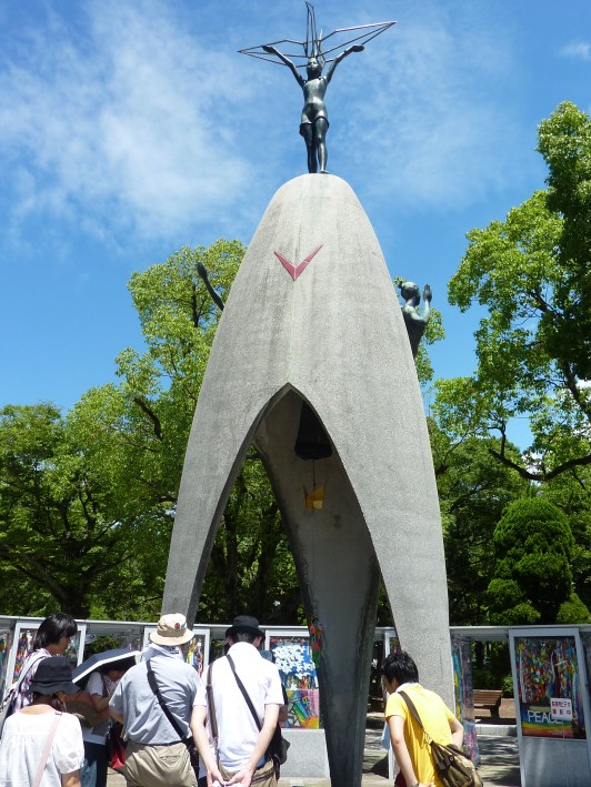 Statue de la paix dédiée aux enfants