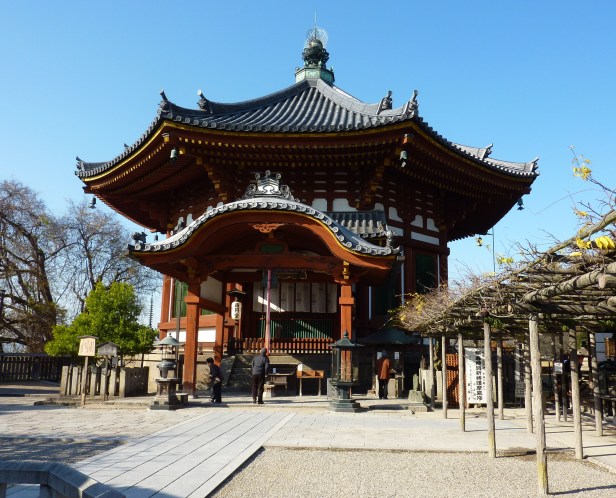 3 - Temple octogonal